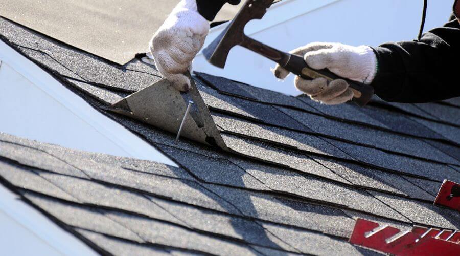 Professional Flat Roofing Installation in Friendswood, TX